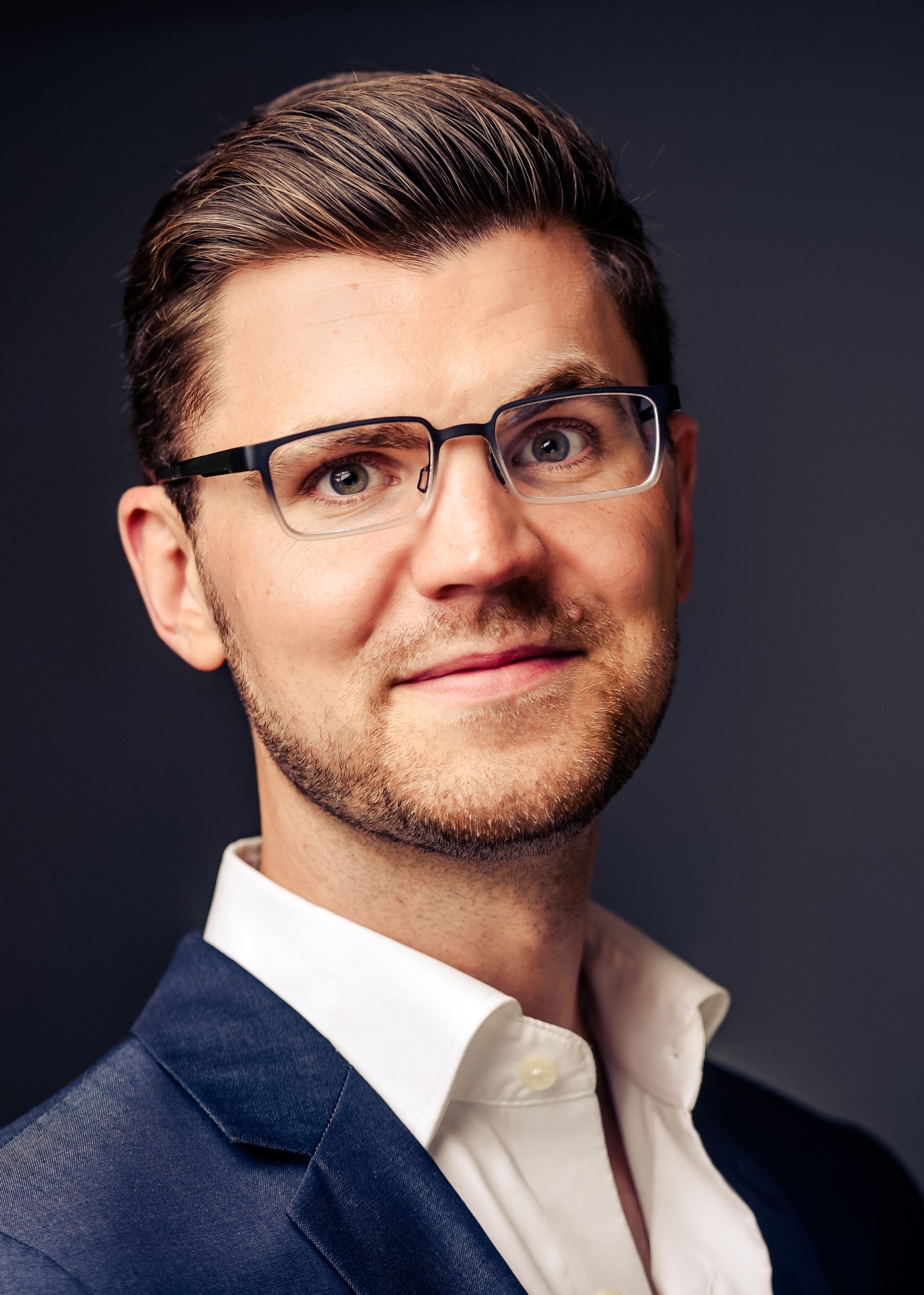 Jake Runestad | Musical Moments with Philip Brunelle - VocalEssence