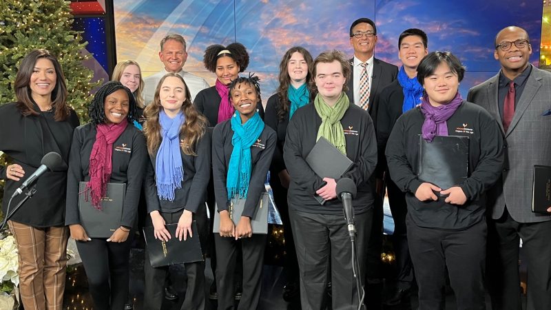 VocalEssence Singers Of This Age Sing at WCCO