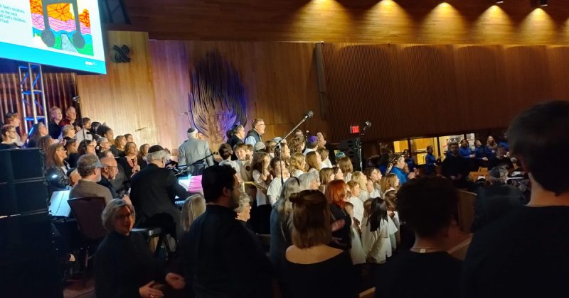 VocalEssence Singers Of This Age at Beth El Synagogue. Photo credit: Rhiannon Fiskradatz