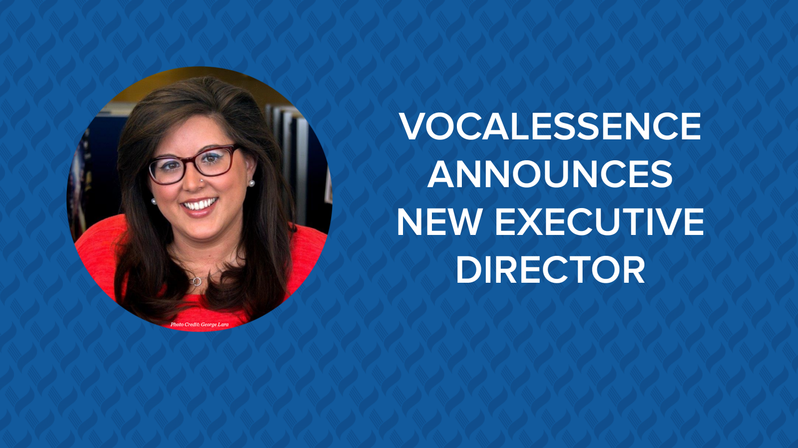 Image of Amy Wielunski, photo credit George Lara, on blue background with VocalEssence "V" logo with VocalEssence Announces New Executive Director in white letters.